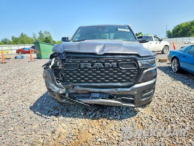 Piąte zdjęcie samochodu w środku: 2025 RAM 1500 BIG HORN/LONE STAR VIN:1C6RRFFG4SN704445 - miniatura