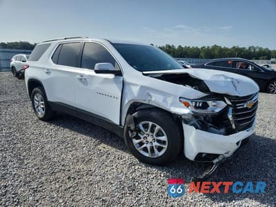 Czwarte zdjęcie samochodu z boku: 2021 CHEVROLET 1500 PU EXT C 1/2T 4 VIN:1GNEVHKW7MJ227927 - miniatura