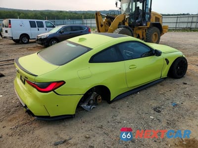 Trzecie zdjęcie samochodu z tyłu: 2022 BMW M4 COMPETITION VIN:WBS33AZ00NCH80242 - miniatura