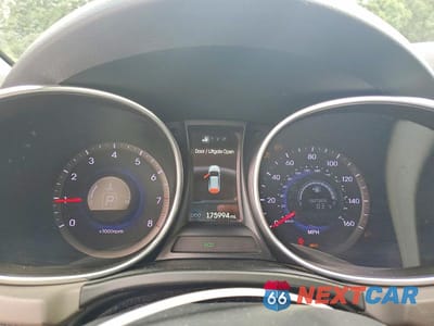 Zdjęcie 9 z 13 samochodu: 2015 HYUNDAI SANTA FE GLS VIN:KM8SN4HF8FU106624 - miniatura