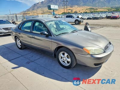 Czwarte zdjęcie samochodu z boku: 2005 FORD TAURUS SE VIN:1FAFP53UX5A235496 - miniatura