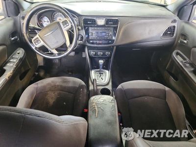 Zdjęcie 8 z 12 samochodu: 2012 CHRYSLER 200 TOURING VIN:1C3CCBBG8CN234327 - miniatura