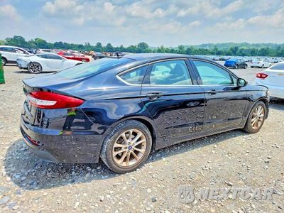 Trzecie zdjęcie samochodu z tyłu: 2019 FORD FUSION SE VIN:3FA6P0H78KR217036 - miniatura