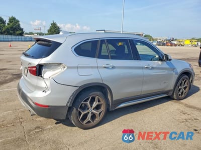 Trzecie zdjęcie samochodu z tyłu: 2018 BMW X1 XDRIVE28I VIN:WBXHT3C33J5F89282 - miniatura