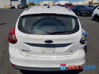 Zdjęcie 6 z 12 samochodu: 2014 FORD FOCUS SE VIN:1FADP3K2XEL185781 - miniatura