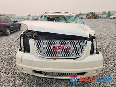 Piąte zdjęcie samochodu w środku: 2012 GMC YUKON XL DENALI VIN:1GKS2MEF9CR130807 - miniatura