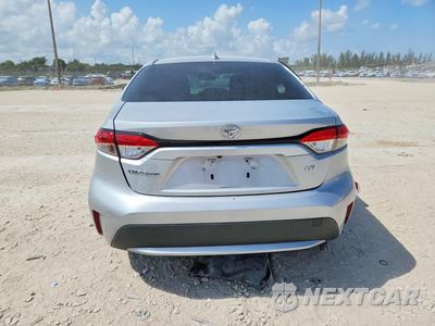 Zdjęcie 6 z 12 samochodu: 2022 TOYOTA COROLLA LE VIN:JTDEPMAE6NJ225009 - miniatura