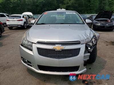 Piąte zdjęcie samochodu w środku: 2013 CHEVROLET CRUZE LT VIN:1G1PC5SB3D7243082 - miniatura