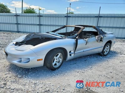 2000 PONTIAC FIREBIRD 2G2FS22K3Y2107878 - główne zdjęcie licytacji z USA - miniatura