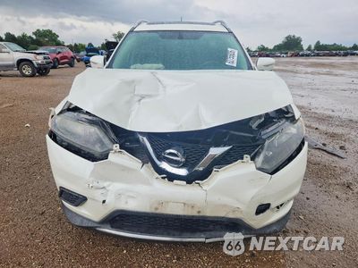 Piąte zdjęcie samochodu w środku: 2015 NISSAN ROGUE SV VIN:5N1AT2MT4FC758048 - miniatura
