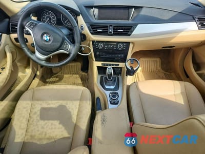 Zdjęcie 8 z 14 samochodu: 2015 BMW X1 XDRIVE28I VIN:WBAVL1C50FVY39889 - miniatura