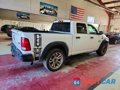 Trzecie zdjęcie samochodu z tyłu: 2016 RAM 1500 ST VIN:1C6RR7KM9GS229272 - miniatura
