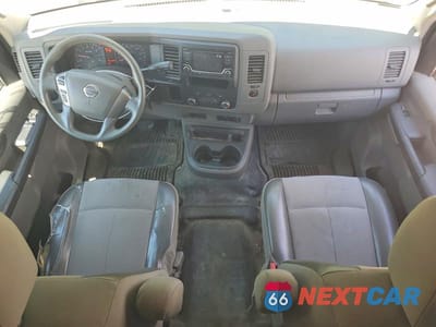 Zdjęcie 8 z 13 samochodu: 2018 NISSAN NV 2500 HD S VIN:1N6AF0LY3JN818117 - miniatura