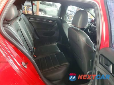 Zdjęcie 10 z 12 samochodu: 2015 VOLKSWAGEN GTI VIN:3VW4T7AU1FM014110 - miniatura