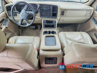 Zdjęcie 8 z 13 samochodu: 2004 GMC YUKON VIN:1GKEK13Z84J190313 - miniatura