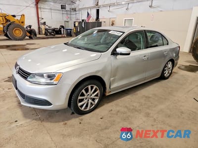 2014 VOLKSWAGEN JETTA SE 3VWD17AJ9EM361842 - główne zdjęcie licytacji z USA - miniatura