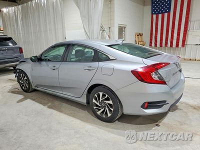 Drugie zdjęcie samochodu z przodu: 2018 HONDA CIVIC EX VIN:2HGFC2F77JH525203 - miniatura