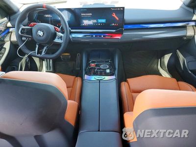 Zdjęcie 8 z 13 samochodu: 2026 BMW M5 VIN:WBS83FK0XTCW67521 - miniatura