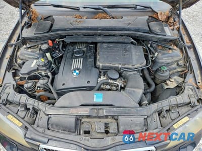 Zdjęcie 11 z 12 samochodu: 2008 BMW 135 I VIN:WBAUC73538VF25478 - miniatura