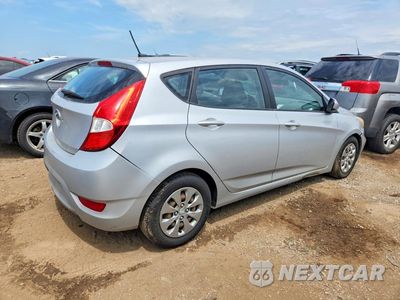 Trzecie zdjęcie samochodu z tyłu: 2017 HYUNDAI ACCENT SE VIN:KMHCT5AE3HU301972 - miniatura