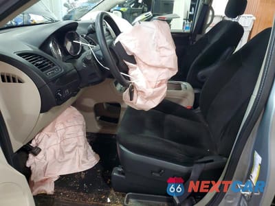 Zdjęcie 7 z 14 samochodu: 2016 DODGE GRAND CARAVAN SXT VIN:2C4RDGCG2GR373537 - miniatura