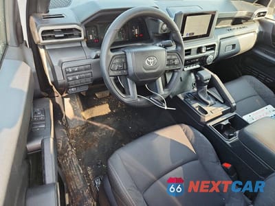 Zdjęcie 8 z 13 samochodu: 2026 TOYOTA TACOMA SR VIN:3TYJDAHN3TT044451 - miniatura