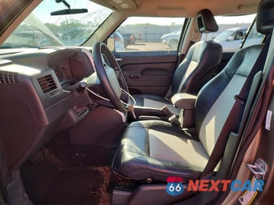 Zdjęcie 7 z 13 samochodu: 2008 JEEP PATRIOT SPORT VIN:1J8FF28W48D511429 - miniatura