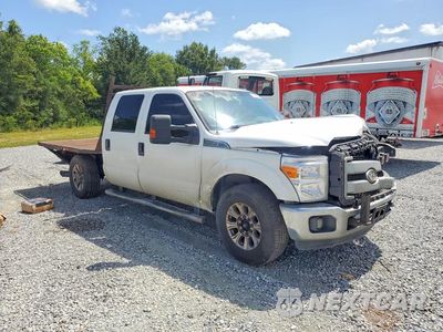 Czwarte zdjęcie samochodu z boku: 2013 FORD F250 SUPER DUTY VIN:1FT7W2AT2DEA31695 - miniatura