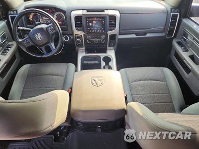 Zdjęcie 8 z 12 samochodu: 2018 RAM 1500 SLT VIN:1C6RR7TT5JS297761 - miniatura