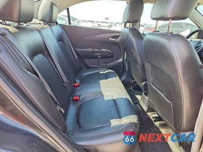 Zdjęcie 10 z 12 samochodu: 2019 CHEVROLET SONIC PREMIER VIN:1G1JF5SB9K4121175 - miniatura
