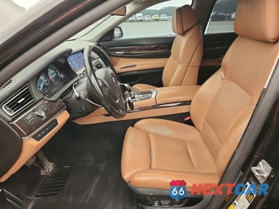 Zdjęcie 7 z 12 samochodu: 2012 BMW 750 LXI VIN:WBAKC8C55CC435960 - miniatura