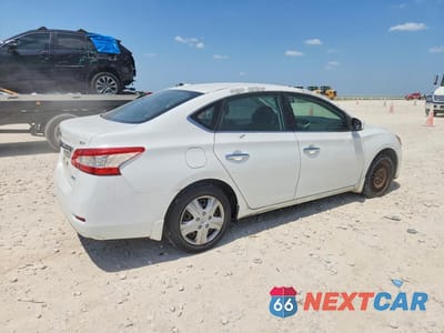 Trzecie zdjęcie samochodu z tyłu: 2014 NISSAN SENTRA SV VIN:3N1AB7AP7EY279191 - miniatura