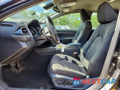 Zdjęcie 7 z 12 samochodu: 2023 TOYOTA CAMRY LE VIN:4T1C11BK8PU085750 - miniatura