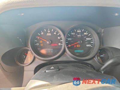 Zdjęcie 9 z 12 samochodu: 2011 CHEVROLET SILVERADO K1500 LS VIN:1GCRKREA6BZ302429 - miniatura