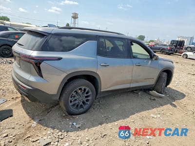 Trzecie zdjęcie samochodu z tyłu: 2026 CHEVROLET TRAVERSE LT VIN:1GNEVGKS2TJ254913 - miniatura