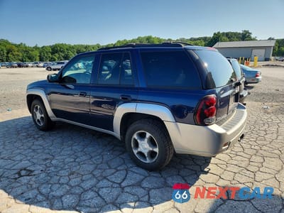 Drugie zdjęcie samochodu z przodu: 2008 CHEVROLET TRAILBLAZER LS VIN:1GNDT13S282185297 - miniatura