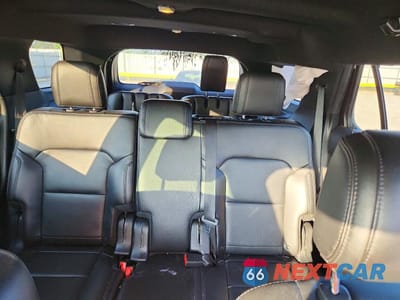 Zdjęcie 10 z 13 samochodu: 2017 FORD EXPLORER XLT VIN:1FM5K8D88HGA31302 - miniatura