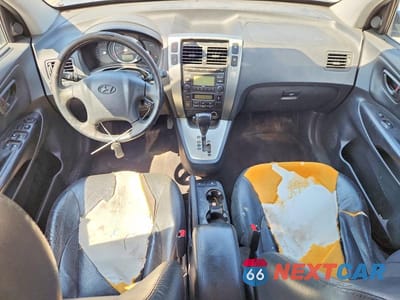Zdjęcie 8 z 12 samochodu: 2009 HYUNDAI TUCSON LIMITED I4 VIN:KM8JN12BX9U979375 - miniatura