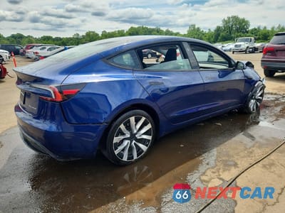 Trzecie zdjęcie samochodu z tyłu: 2024 TESLA MODEL 3 VIN:5YJ3E1EB7RF794900 - miniatura