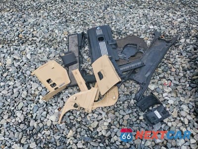 Zdjęcie 12 z 13 samochodu: 2011 BMW 328 XI SULEV VIN:WBAPK5C52BA658006 - miniatura
