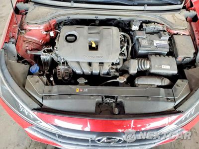 Zdjęcie 11 z 12 samochodu: 2019 HYUNDAI ELANTRA SEL VIN:5NPD84LF3KH472782 - miniatura