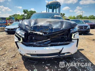 Piąte zdjęcie samochodu w środku: 2022 CHEVROLET TAHOE K1500 LT VIN:1GNSKNKD3NR142966 - miniatura