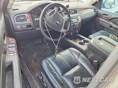 Zdjęcie 8 z 13 samochodu: 2014 CHEVROLET TAHOE C1500 LT VIN:1GNSCBE05ER109388 - miniatura