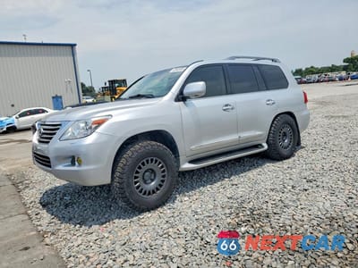 2008 LEXUS LX 570 JTJHY00W384012628 - główne zdjęcie licytacji z USA - miniatura