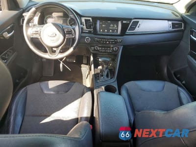 Zdjęcie 8 z 12 samochodu: 2018 KIA NIRO EX VIN:KNDCC3LC8J5161762 - miniatura