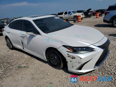 Czwarte zdjęcie samochodu z boku: 2023 LEXUS ES 300H ULTRA LUXURY VIN:58AFA1C1XPU032382 - miniatura
