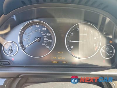 Zdjęcie 9 z 12 samochodu: 2011 BMW 535 XI VIN:WBAFU7C57BC778230 - miniatura