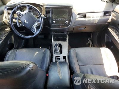 Zdjęcie 8 z 13 samochodu: 2022 MITSUBISHI OUTLANDER SEL VIN:JA4J2VA76NZ029121 - miniatura