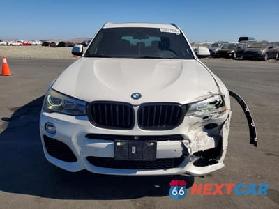 Piąte zdjęcie samochodu w środku: 2017 BMW X3 XDRIVE35I VIN:5UXWX7C55H0S18970 - miniatura