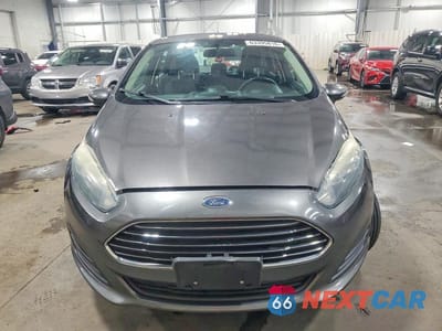 Piąte zdjęcie samochodu w środku: 2016 FORD FIESTA SE VIN:3FADP4BJ2GM104982 - miniatura